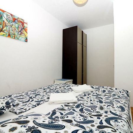 Apartments Reljic With Terrace Baška Zewnętrze zdjęcie