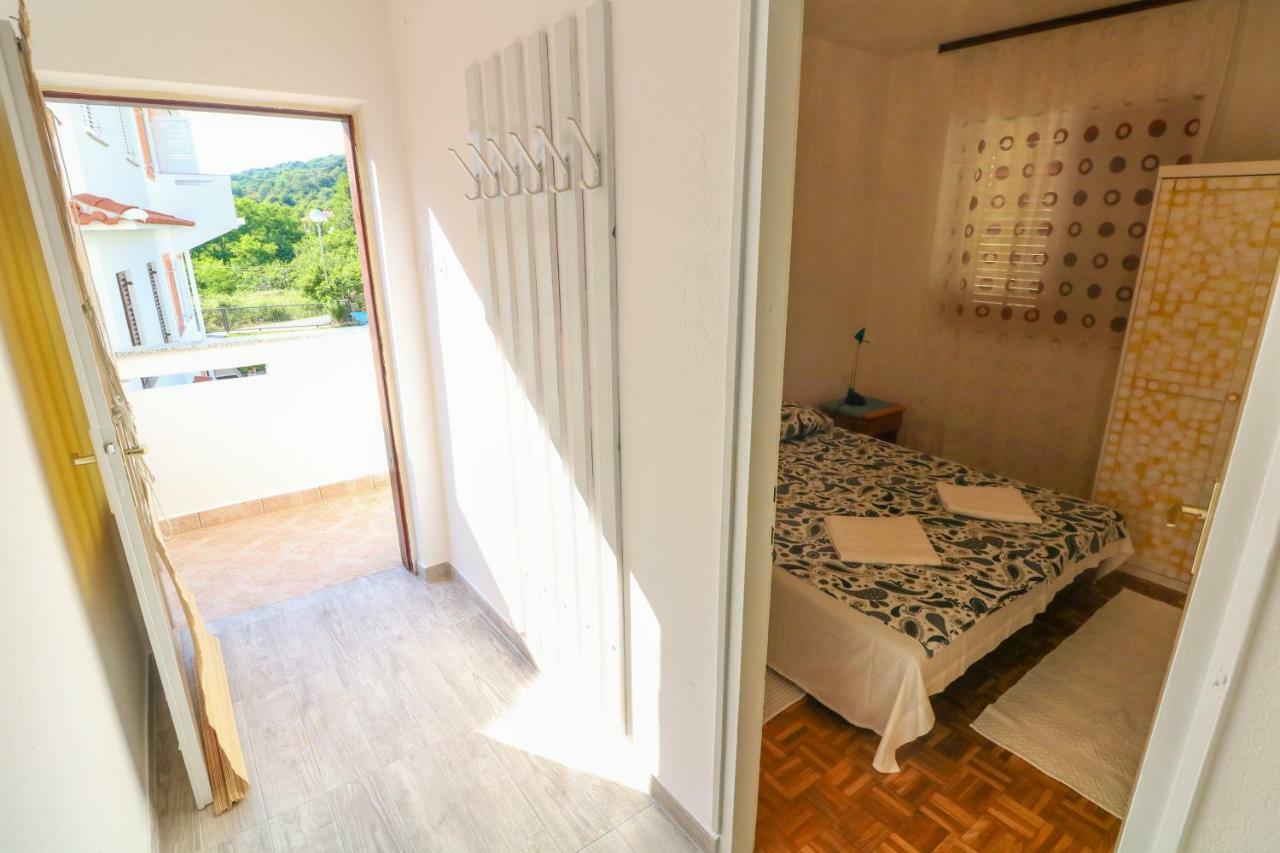Apartments Reljic With Terrace Baška Zewnętrze zdjęcie
