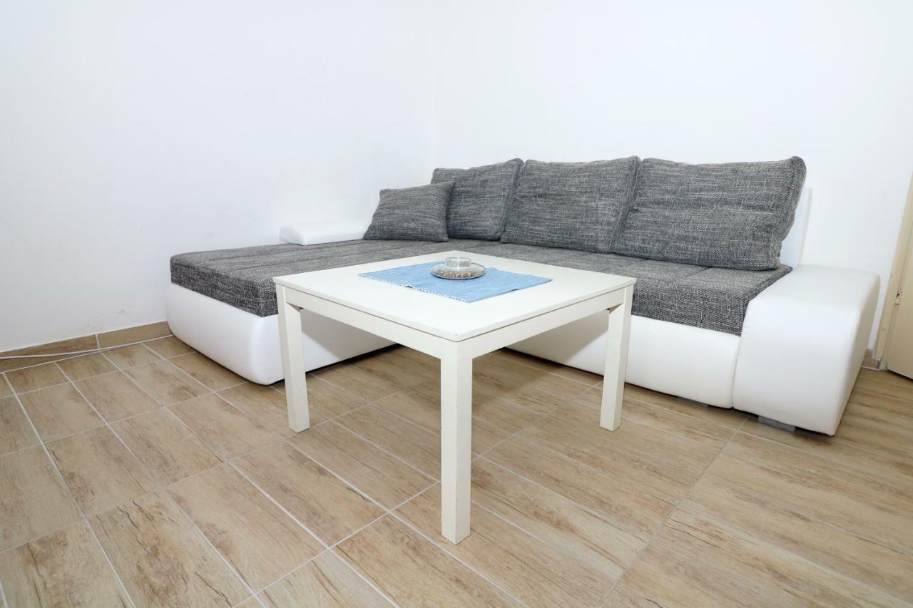 Apartments Reljic With Terrace Baška Zewnętrze zdjęcie