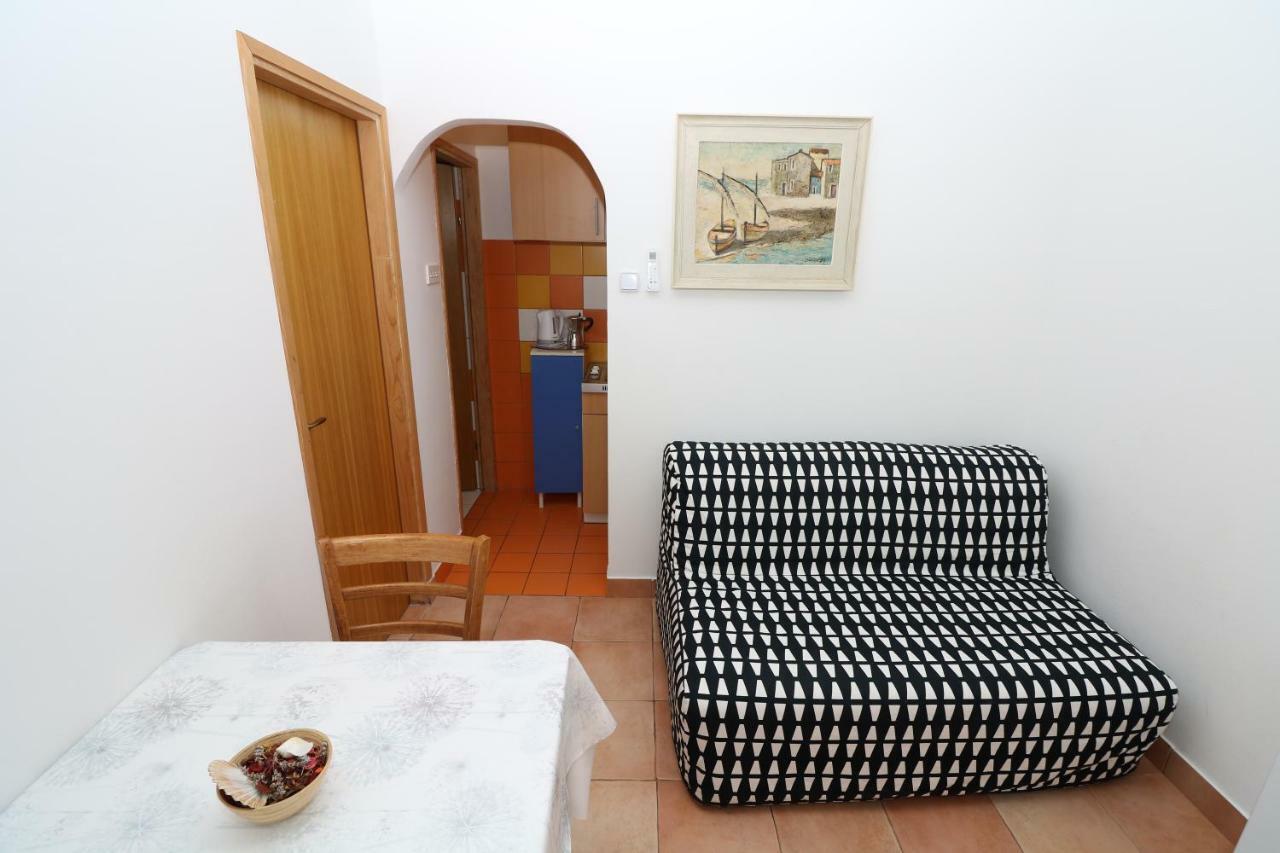 Apartments Reljic With Terrace Baška Zewnętrze zdjęcie